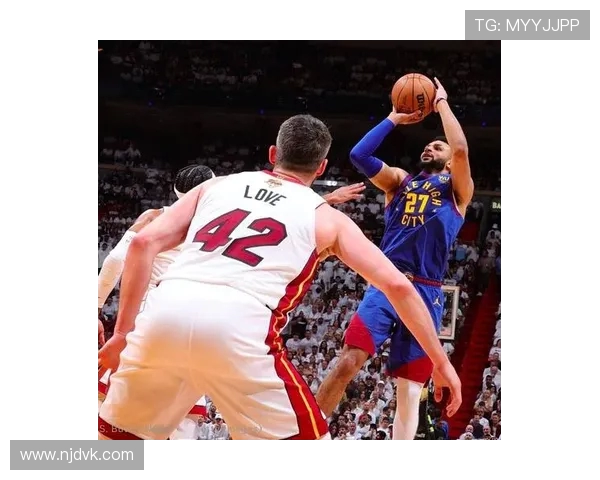 约基奇穿栗喉蜂虎配色Joker2空砍34分21板12助攻难胜